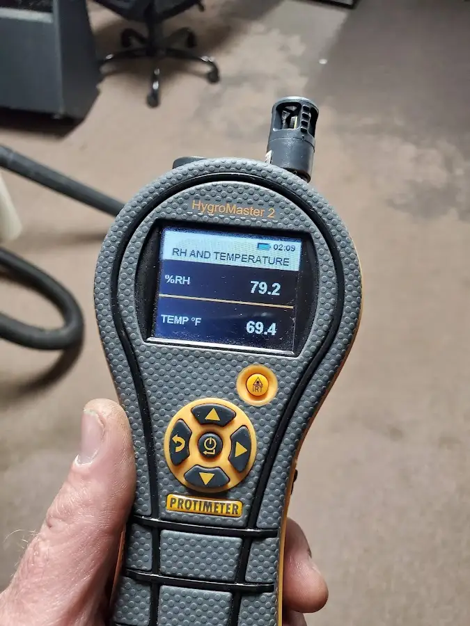 Moisture meter humidity assessment for Mold Remediation & Removal in Tea